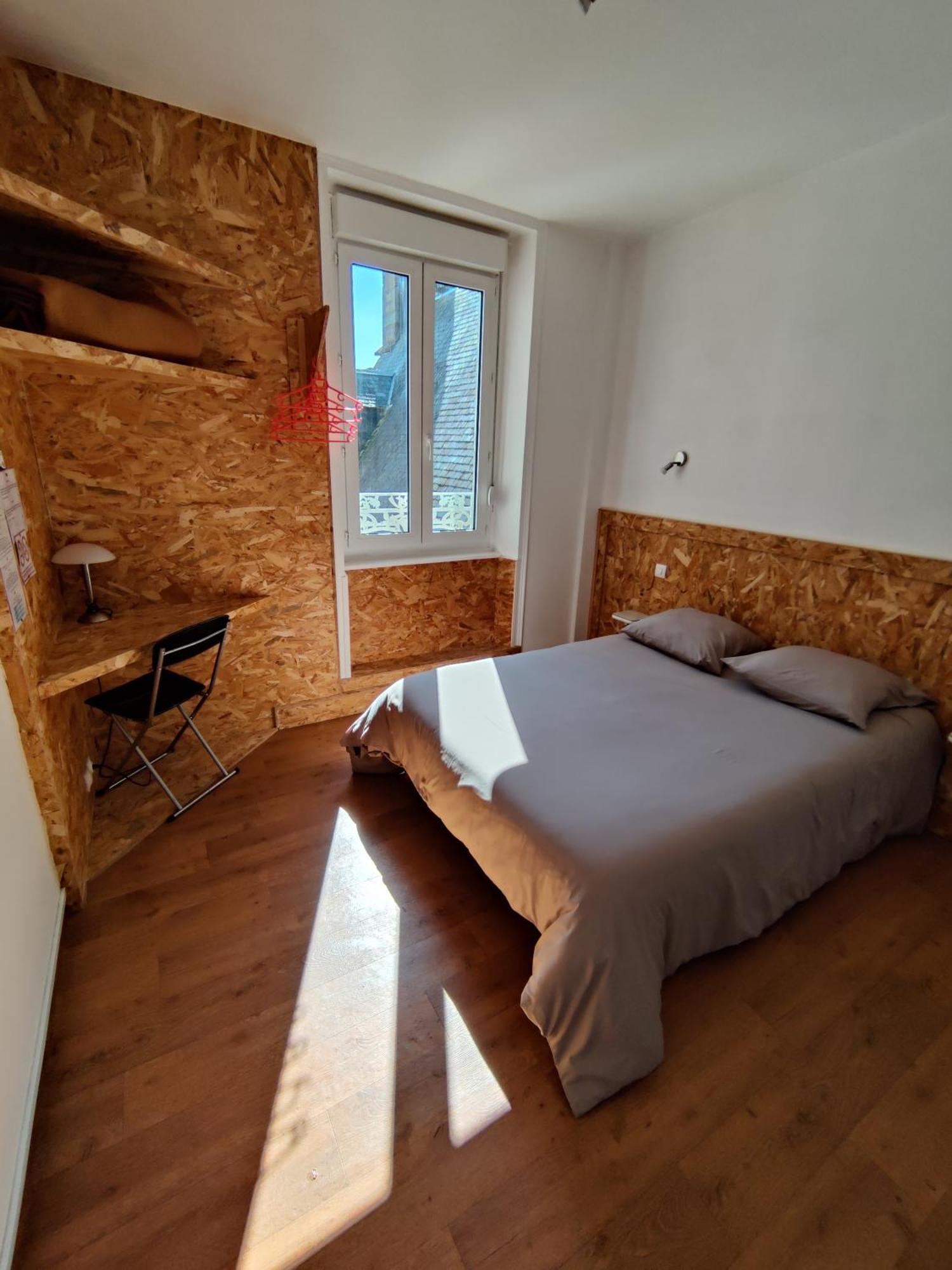 Hotel Saint - Pierre Villedieu-les-Poëles Zewnętrze zdjęcie